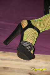 4 Her High Heels and Overknees