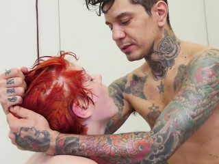 Horny girl is brought in ass hole asylum for awkward therapy