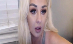 Hot Babe With Huge Melons and Ass Fuck Her Dildo