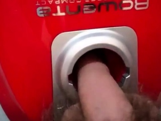 The vacuum cleaner hole and cumshot inside