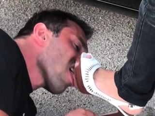 Luscious hottie gets a good love rocket ride