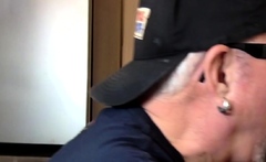 Gloryhole Dilf Sucks In Homemade Closeup