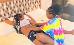 Tricky ebony lesbian ate her BFFs pussy