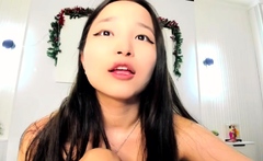 Omege japanese girl with big boobs on cams