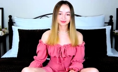 Amateur Webcam Teen Masturbates And Teases