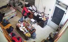 Amateur Hidden Cams Reveal Cock Riding Hoes