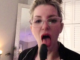 Hot Blondes Ass Loves Toys And Dicks