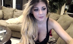Amateur Big Boobs jerks Big Dick