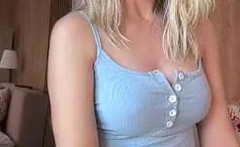 Amateur Blonde Solo Webcam