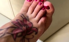 Black Amateur Explore Hot Foot Fetish