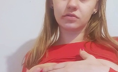 Big boob brunette masturbates on webcam