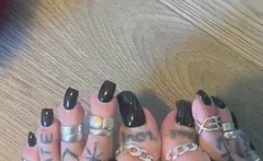 Amateur Foot Fetish Girlfriend Sucks and gives a Footjob