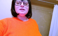 Leann amateur beautiful brunette with big boobs